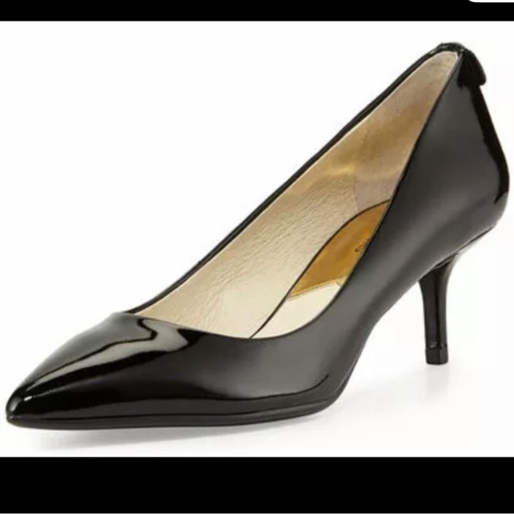 Michael Kors Black Patent Leather Pointed Low Kitten Heels - Picture 2 of 11